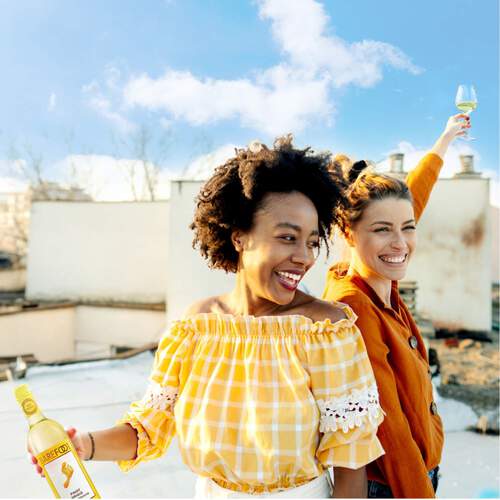 Pinot Grigio Lifestyle Image