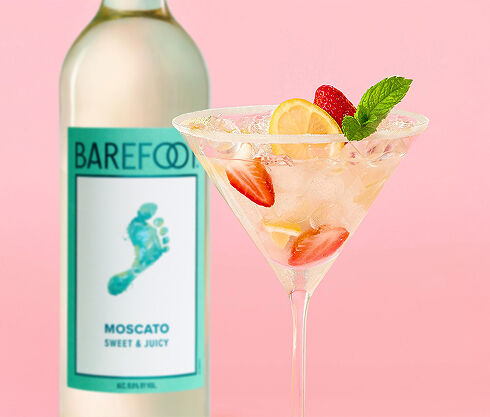Moscato Strawberry Lemonade Recipe